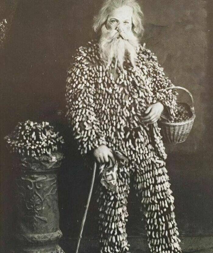 Victorian Photos That Reveal a World Long Gone