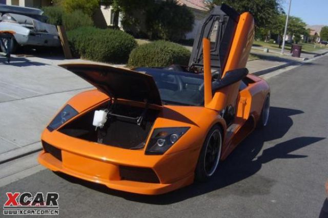 Hand Built Lamborghini (35 pics) Hand Built Lamborghini (35 pics)